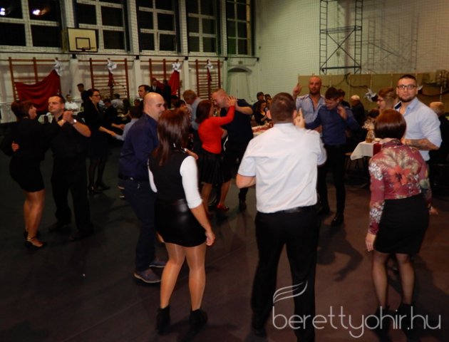 Lisztérzékenyek jótékonysági bálja 53